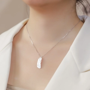 S925 Sterling Silver Feather Pendant Necklace Japanese Minimalist Hand Brushed Texture Clavicle Chain Jewelry For Women Gift
