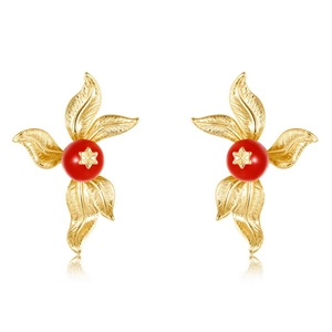 Retro golden S925 sterling silver leaf earrings with red agate and star detail