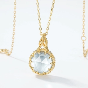 Elegante vergoldete S925 Silberkette mit einem runden Topas-Edelsteinanhänger