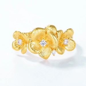 S925 silver gold-plated jasmine flower ring with brushed texture and zircon stones
