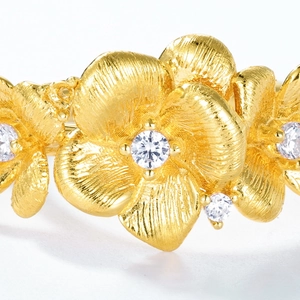 Exquisite S925 gold-plated jasmine ring with brushed metal texture and zircon inlay