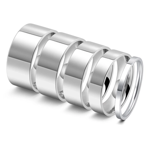 Set of five polished stainless steel rings in varied widths from 2mm to 10mm