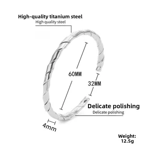 Détails du bracelet torsadé en acier titane avec dimensions et spécifications techniques