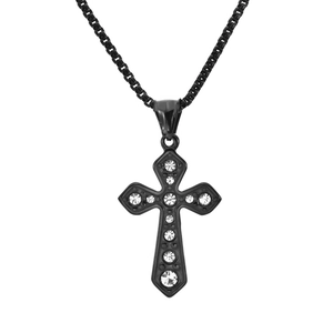 Collier croix en acier noir mat avec cristaux incrustés sur une chaîne à billes fine