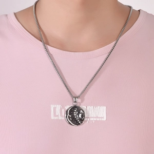 Vintage stainless steel sun moon necklace with silver box chain pendant for men
