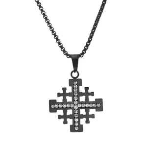 Collana con Ciondolo a Croce di Gerusalemme in Acciaio al Titanio con Strass per Uomo Moda Religiosa Catena Box Gioielli