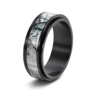 Rotating black stainless steel men's ring with tree branch camouflage inlay detail