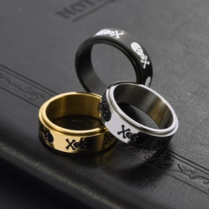Set di 3 anelli rotanti con teschi in acciaio inossidabile in oro, argento e nero