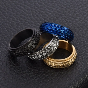 Vintage titanium steel spinning dragon scale rings in black, blue, silver and gold finish