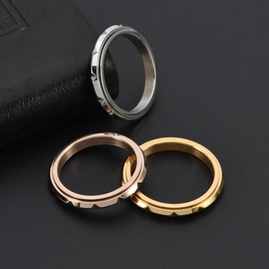 3mm titanium geometric faceted spinning ring set in silver, gold and rose gold tones