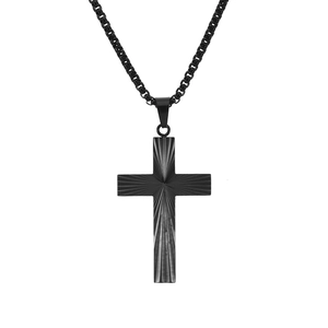 Collier croix en acier inoxydable noir avec gravure rayonnante et chaîne vénitienne