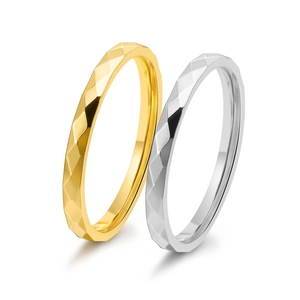 Macro di anelli geometrici con taglio a diamante in acciaio inossidabile oro e argento