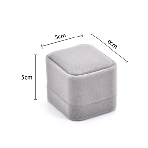 Gray velvet jewelry box for rings and earrings featuring a 6x5x5cm compact square design