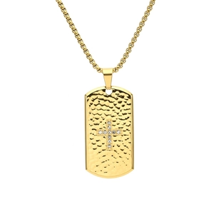 Collier pour homme avec pendentif dog tag doré martelé et croix en cristaux