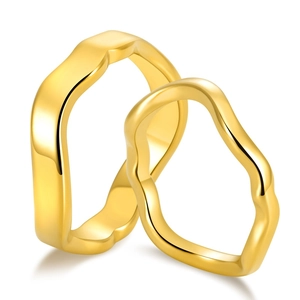 Moderner Edelstahl Irregulärer Wellenring Für Herren Damen Vakuum Vergoldet Welle Flüssigmetall Polierter Schmuck Fingerring