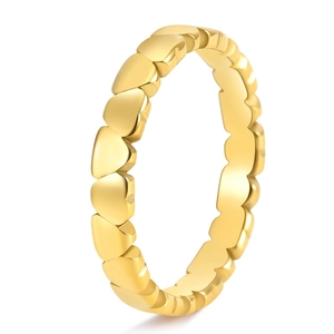 Polished 18K gold titanium steel ring featuring a continuous heart-shaped circle design