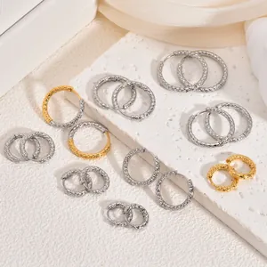 Boucles d'Oreilles Créoles en Acier Inoxydable Texture Martelée pour Femmes Hommes Mode Minimaliste Géométrique Cercle Bijoux Cadeau