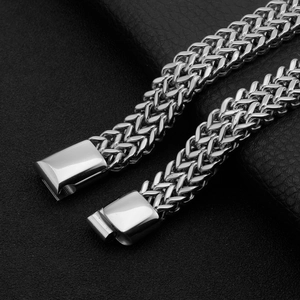 Bracelet double couche en acier titane pour homme avec fermoir poli sur cuir