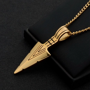 Vintage golden stainless steel arrowhead pendant necklace for men with geometric engravings
