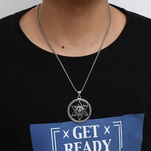 Retro titanium steel hexagram pendant necklace for men with vintage sunburst design