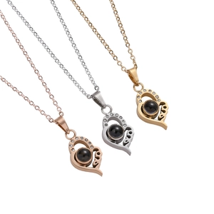 Lot de colliers cœur avec projection en or rose, argent et or avec pierre 100 langues d'amour