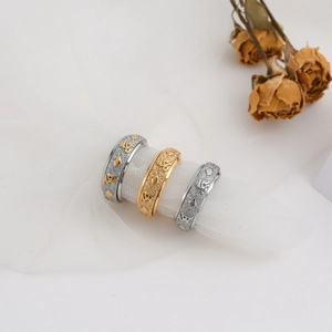 Men's titanium steel spinner ring with Buddhist mantras in gold and silver finish