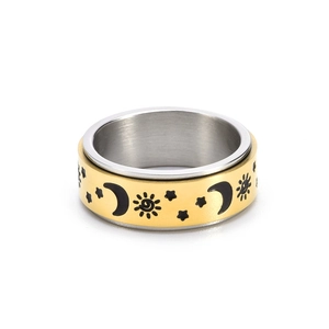 Bague rotative moderne en or et argent avec motifs célestes de soleil, lune et étoiles