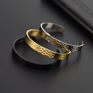 Minimalist hammered texture stainless steel open bangles in gold, silver and black