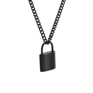 Collana con ciondolo a lucchetto nero opaco stile hip-hop con catena cubana