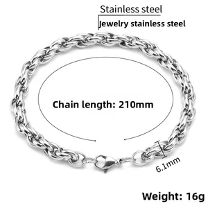 Dettaglio del bracciale a catena in acciaio inossidabile da 210 mm di lunghezza e 6,1 mm