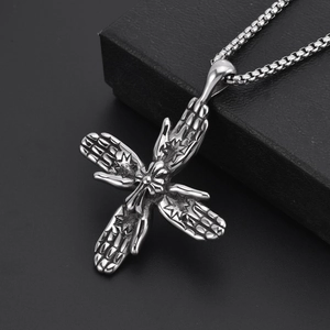 Collier avec pendentif paume rétro en acier inoxydable et gravure d'étoile