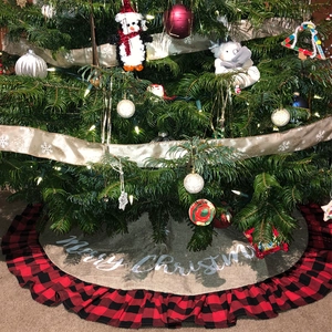 Linen Christmas tree skirt with Merry Christmas text and red black buffalo plaid ruffle