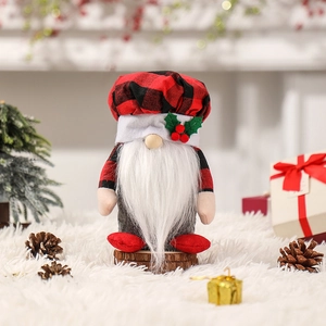 Gnomo di Natale stile chef con cappello a scacchi rossi per decorazioni natalizie