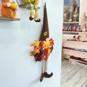 Décoration murale de nain d'automne avec feuilles d'érable et guirlande LED