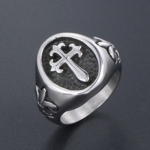 Vintage cross ring for men in stainless steel with gothic fleur-de-lis engravings