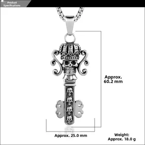 Detailed view of skull key pendant with dimensions in millimeters and gram weight