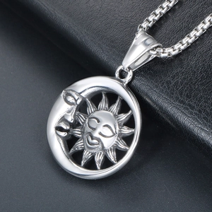 Pendentif soleil et lune style punk vintage en acier inoxydable poli pour homme