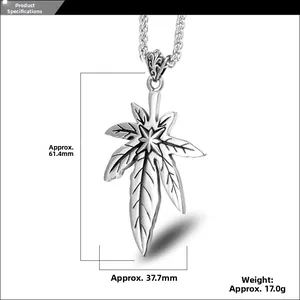 Vue détaillée du pendentif feuille d'érable vintage en acier titane avec dimensions
