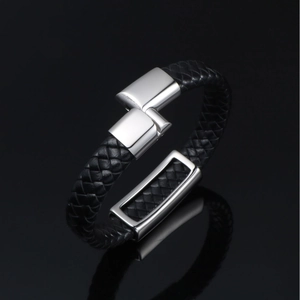 Men's retro punk black braided leather bracelet with star metal magnetic clasp and star detail