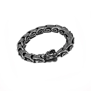 Retro dragon head stainless steel bracelet with engraved dragon scale links in punk style