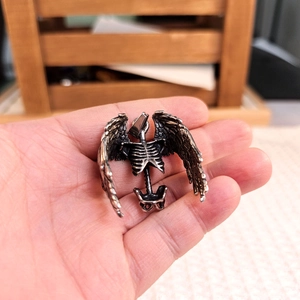 Men Gothic Stainless Steel Skull Wing Pendant Necklace Antiqued Punk Skeleton Wing Necklace Halloween Jewelry For Men