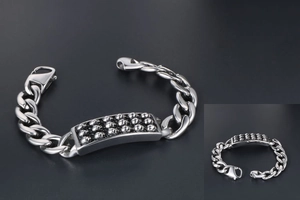 Vista dettagliata del bracciale punk in acciaio inossidabile argento con teschio