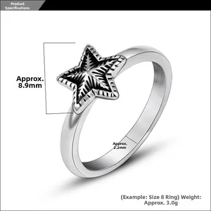Vue détaillée de la bague étoile avec dimensions : hauteur 8,9 mm et largeur 2,2 mm