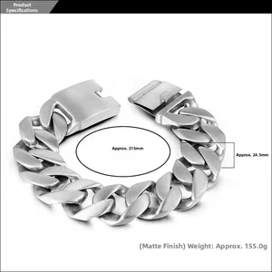 Détail macro du bracelet lourd pour homme en acier brossé avec ses dimensions