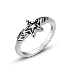 Anillo de estrella plateado vintage con banda grabada para hombres y mujeres