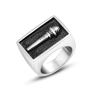 Bague rétro pour hommes en acier titane avec motif micro et texture noire mate