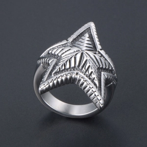 Retro stainless steel ring with a large star design and radial textures for men
