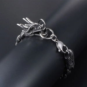 Bracelet tête de dragon rétro en acier inoxydable avec finition argent vieilli