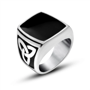 Chevalière Homme Vintage en Acier Inoxydable Nœud Celtique Carré Émail Noir Incrusté Gothique Punk Hip Hop Bague Bijoux
