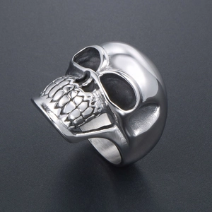 Gothic punk skull ring for men in vintage silver finish made of high-quality stainless steel